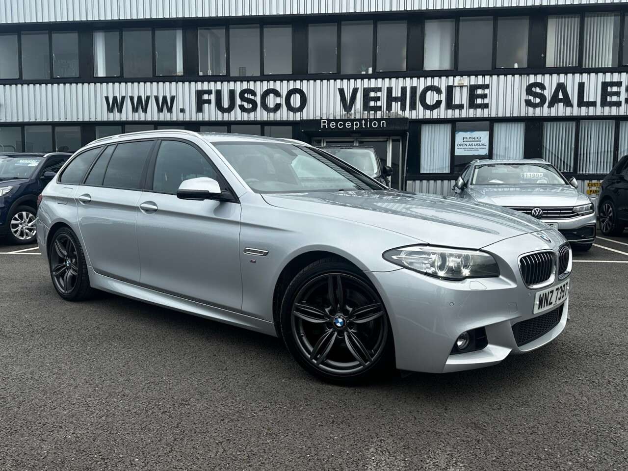 A 2017 BMW 5 SERIES 2.0 520d M Sport Touring 5dr Diesel Auto Euro 6 (s/s) (190 ps) Good History A 2017 BMW 5 SERIES 2.0 520d M Sport Touring 5dr Diesel Auto Euro 6 (s/s) (190 ps) Good History