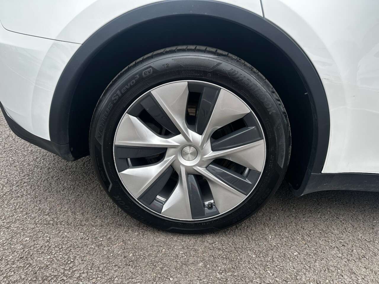 2022 TESLA MODEL Y 2022 TESLA MODEL Y