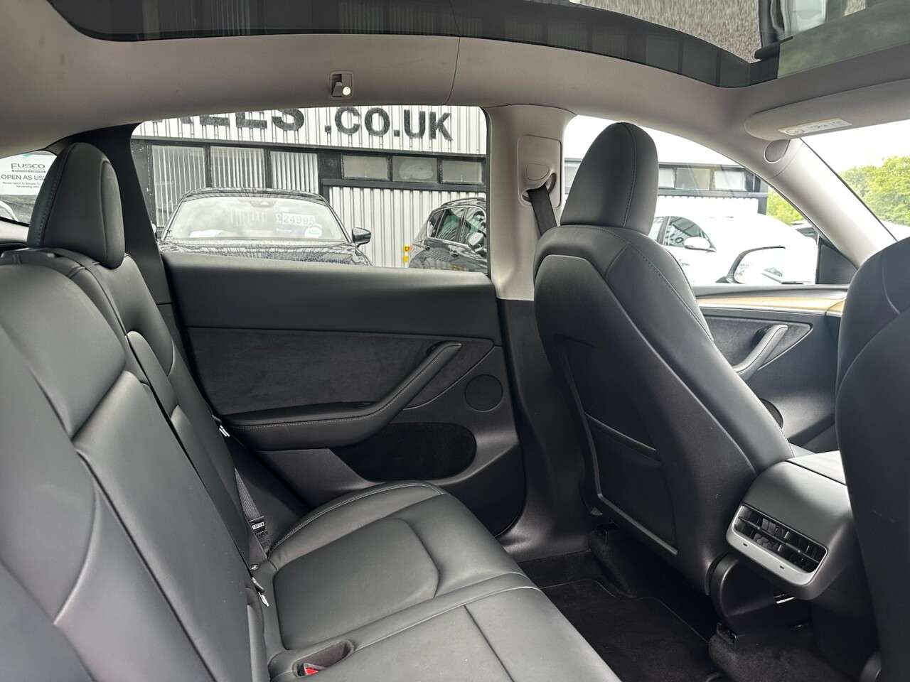 2022 TESLA MODEL Y 2022 TESLA MODEL Y