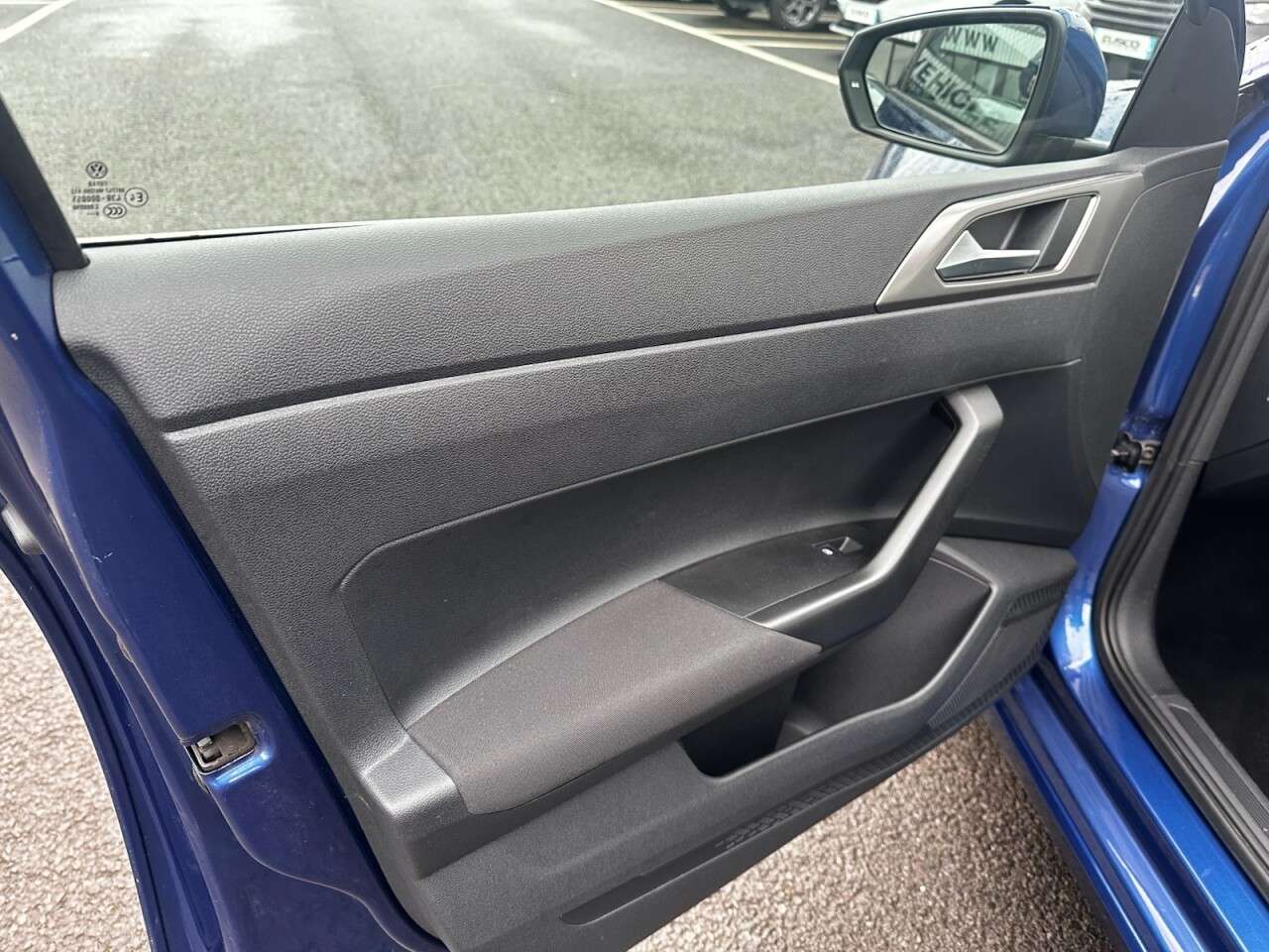 2019 VOLKSWAGEN POLO 2019 VOLKSWAGEN POLO