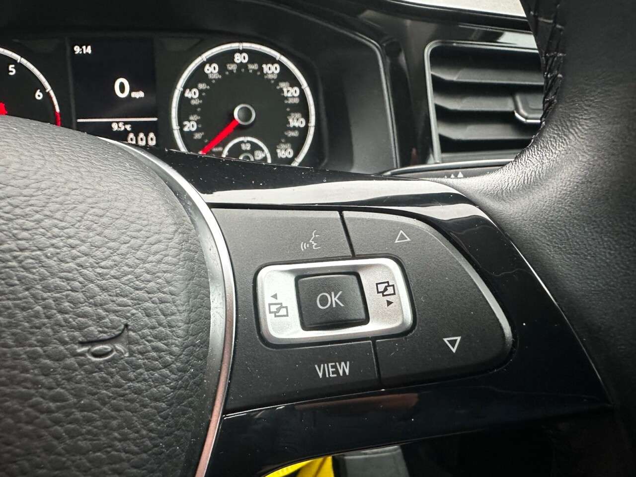 2019 VOLKSWAGEN POLO 2019 VOLKSWAGEN POLO