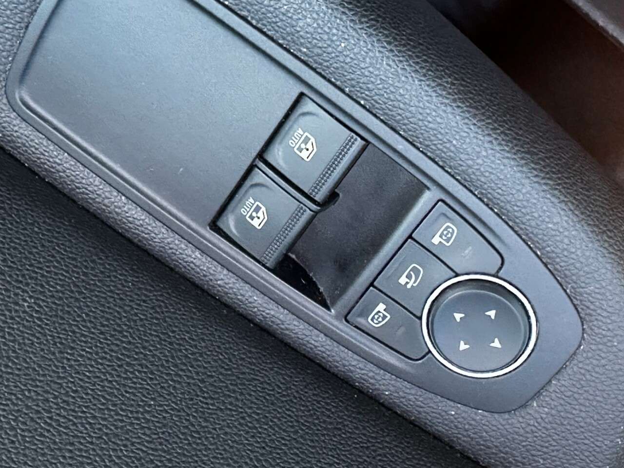 2020 RENAULT CLIO 2020 RENAULT CLIO