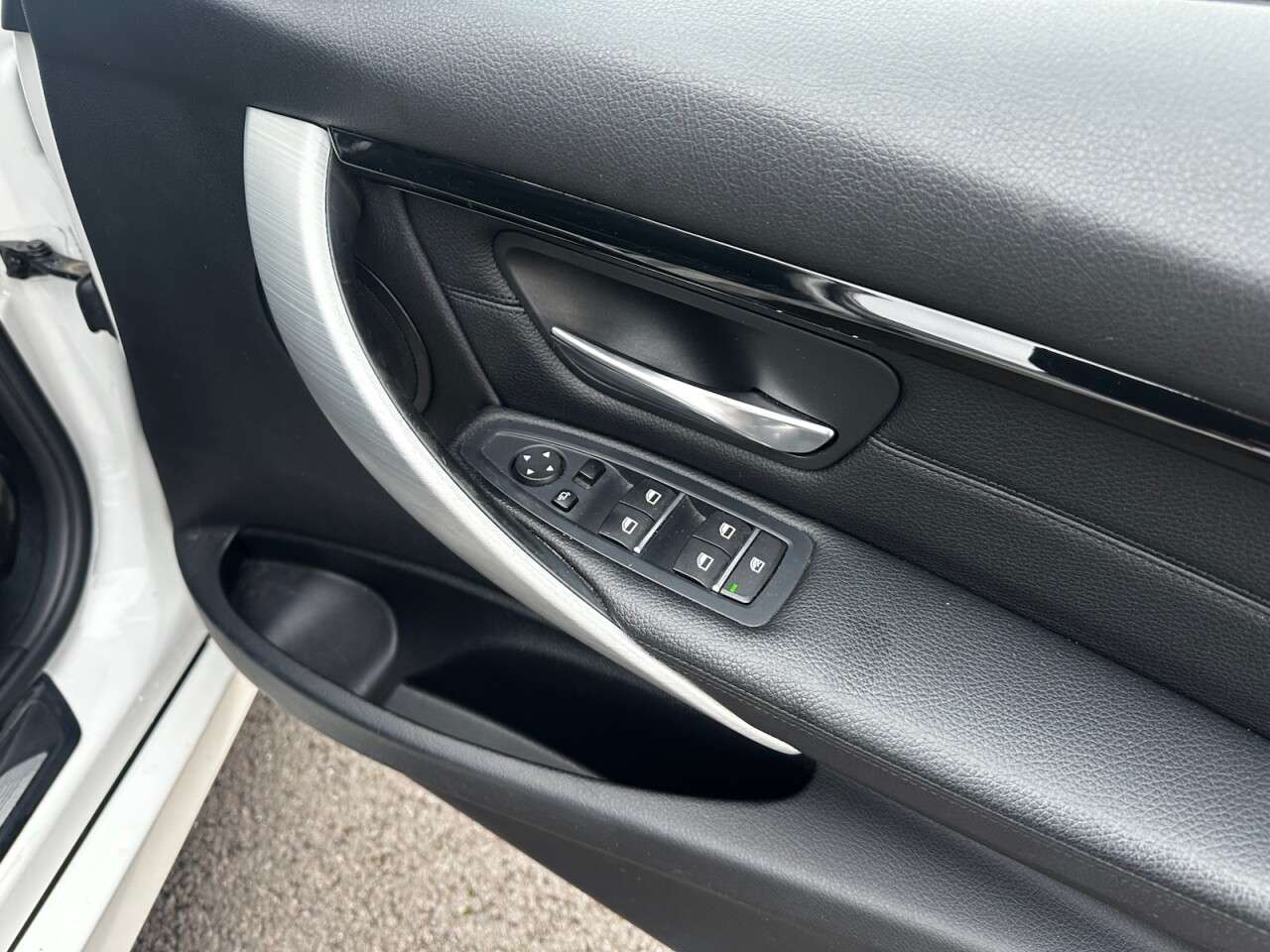 2017 BMW 3 SERIES 2017 BMW 3 SERIES