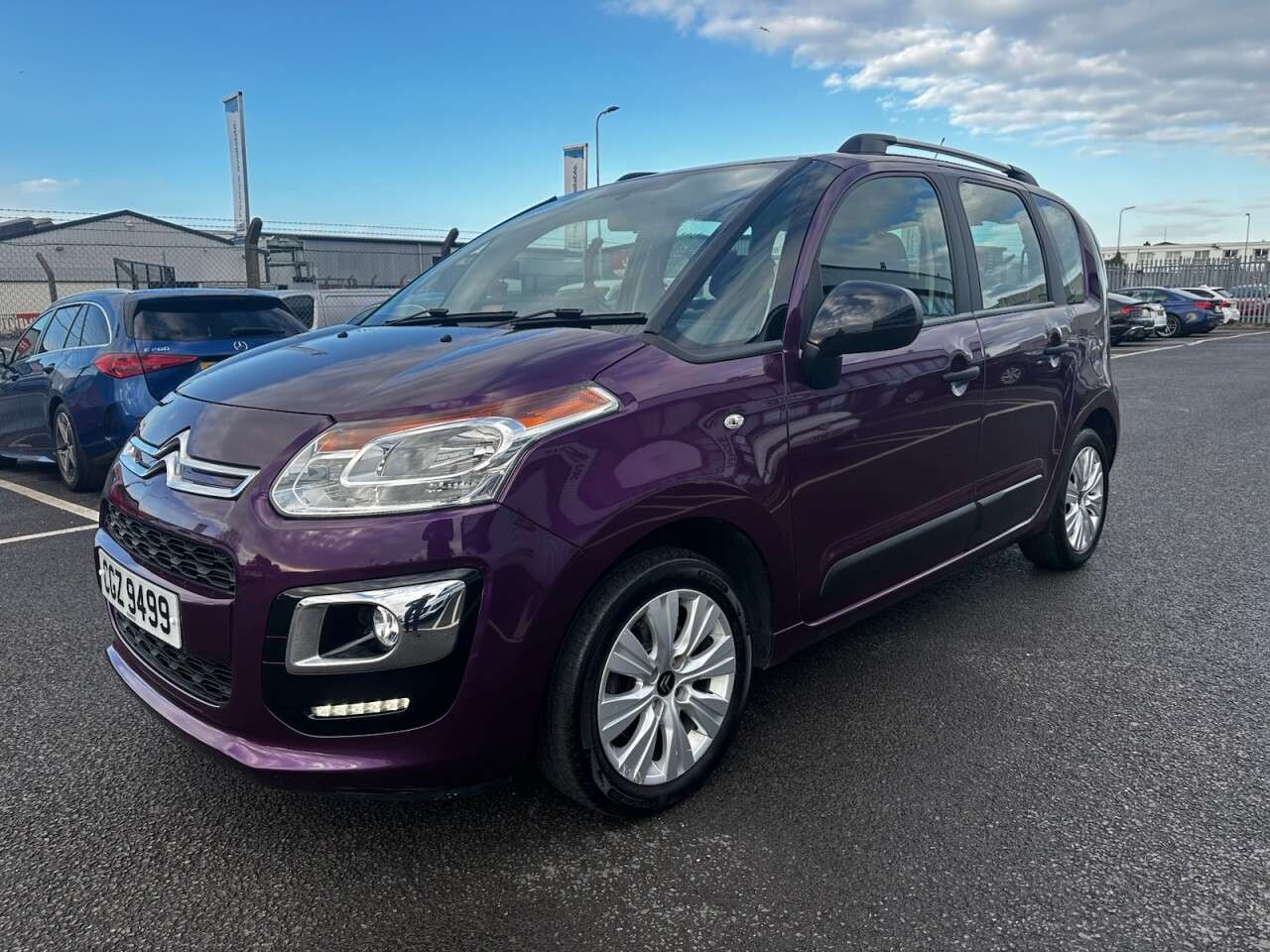 A 2016 CITROEN C3 PICASSO 1.2 PureTech Edition MPV 5dr Petrol Manual Euro 6 (110 ps) Great History, A A 2016 CITROEN C3 PICASSO 1.2 PureTech Edition MPV 5dr Petrol Manual Euro 6 (110 ps) Great History, A