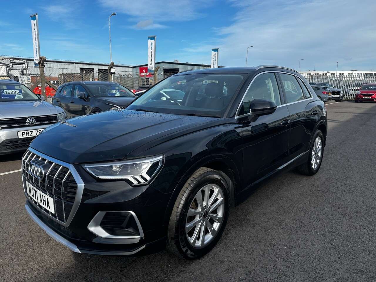 A 2021 AUDI Q3 1.5 TFSI CoD 35 Sport SUV 5dr Petrol Manual Euro 6 (s/s) (150 ps) 1 Owner, A 2021 AUDI Q3 1.5 TFSI CoD 35 Sport SUV 5dr Petrol Manual Euro 6 (s/s) (150 ps) 1 Owner,