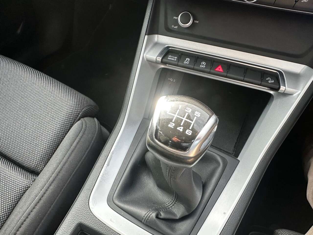 2021 AUDI Q3 2021 AUDI Q3