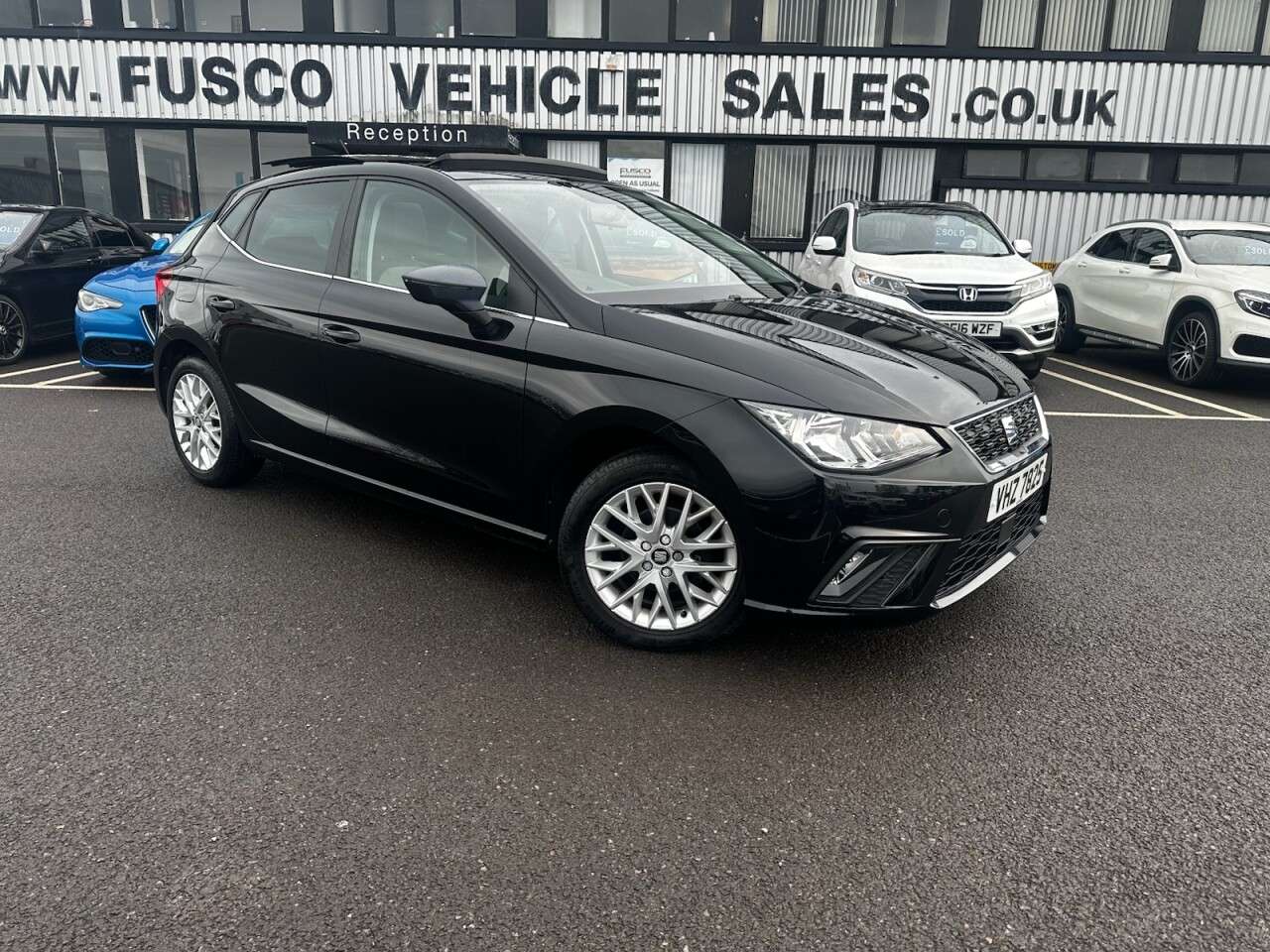A 2018 SEAT IBIZA 1.0 TSI SE Design Hatchback 5dr Petrol Manual Euro 6 (s/s) (95 ps) FULL SER A 2018 SEAT IBIZA 1.0 TSI SE Design Hatchback 5dr Petrol Manual Euro 6 (s/s) (95 ps) FULL SER