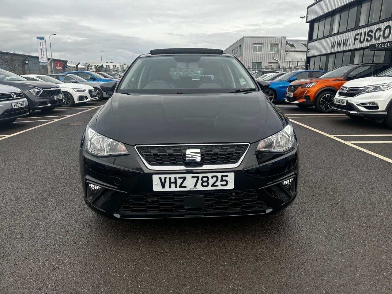 A 2018 SEAT IBIZA 1.0 TSI SE Design Hatchback 5dr Petrol Manual Euro 6 (s/s) (95 ps) FULL SER A 2018 SEAT IBIZA 1.0 TSI SE Design Hatchback 5dr Petrol Manual Euro 6 (s/s) (95 ps) FULL SER