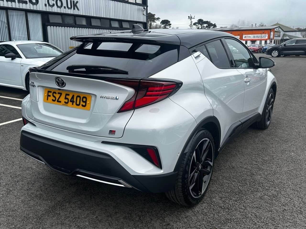 2021 TOYOTA C-HR 2021 TOYOTA C-HR