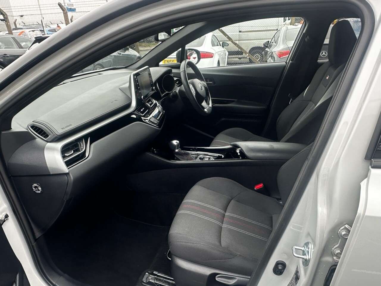2021 TOYOTA C-HR 2021 TOYOTA C-HR