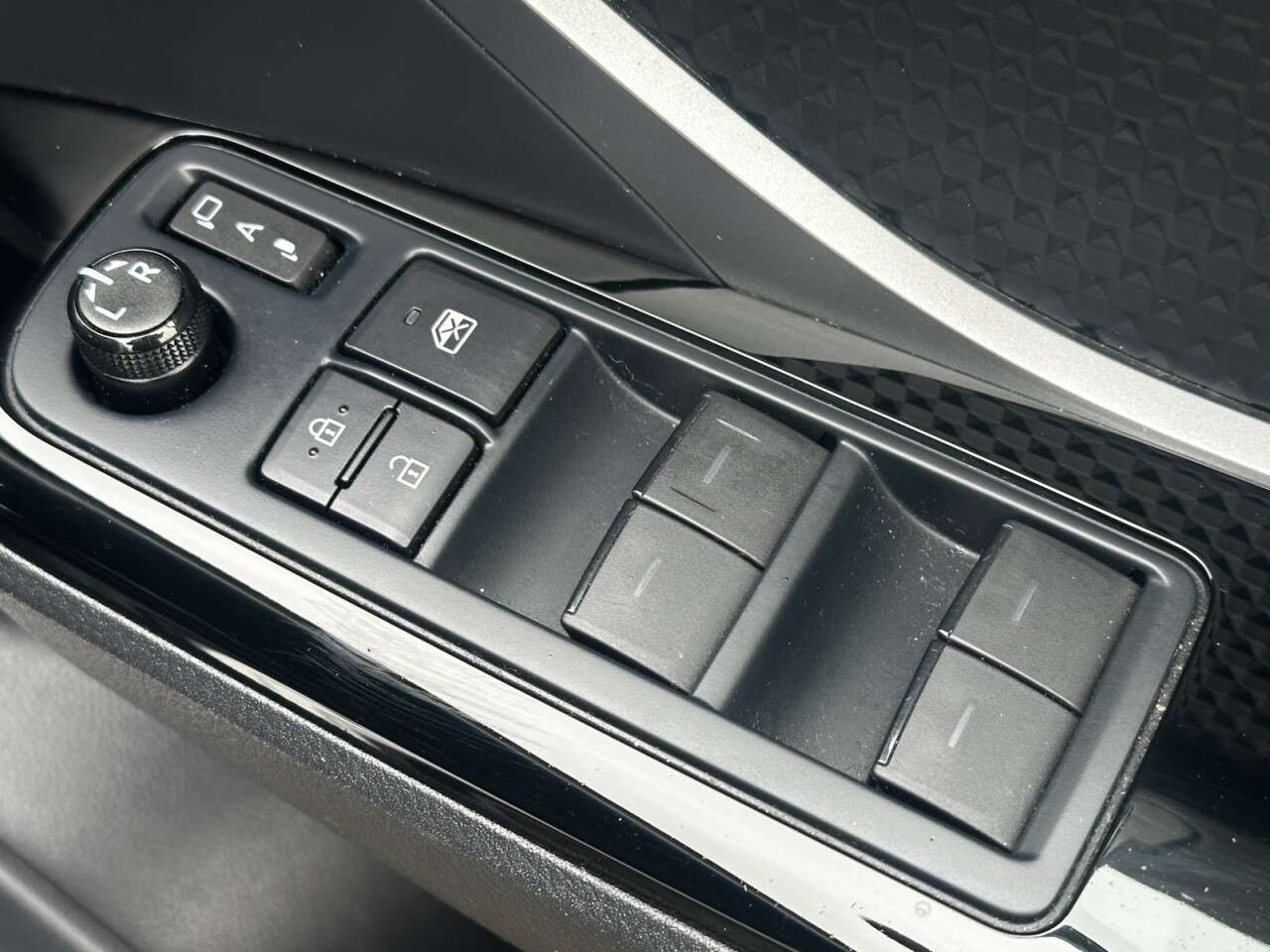 2021 TOYOTA C-HR 2021 TOYOTA C-HR