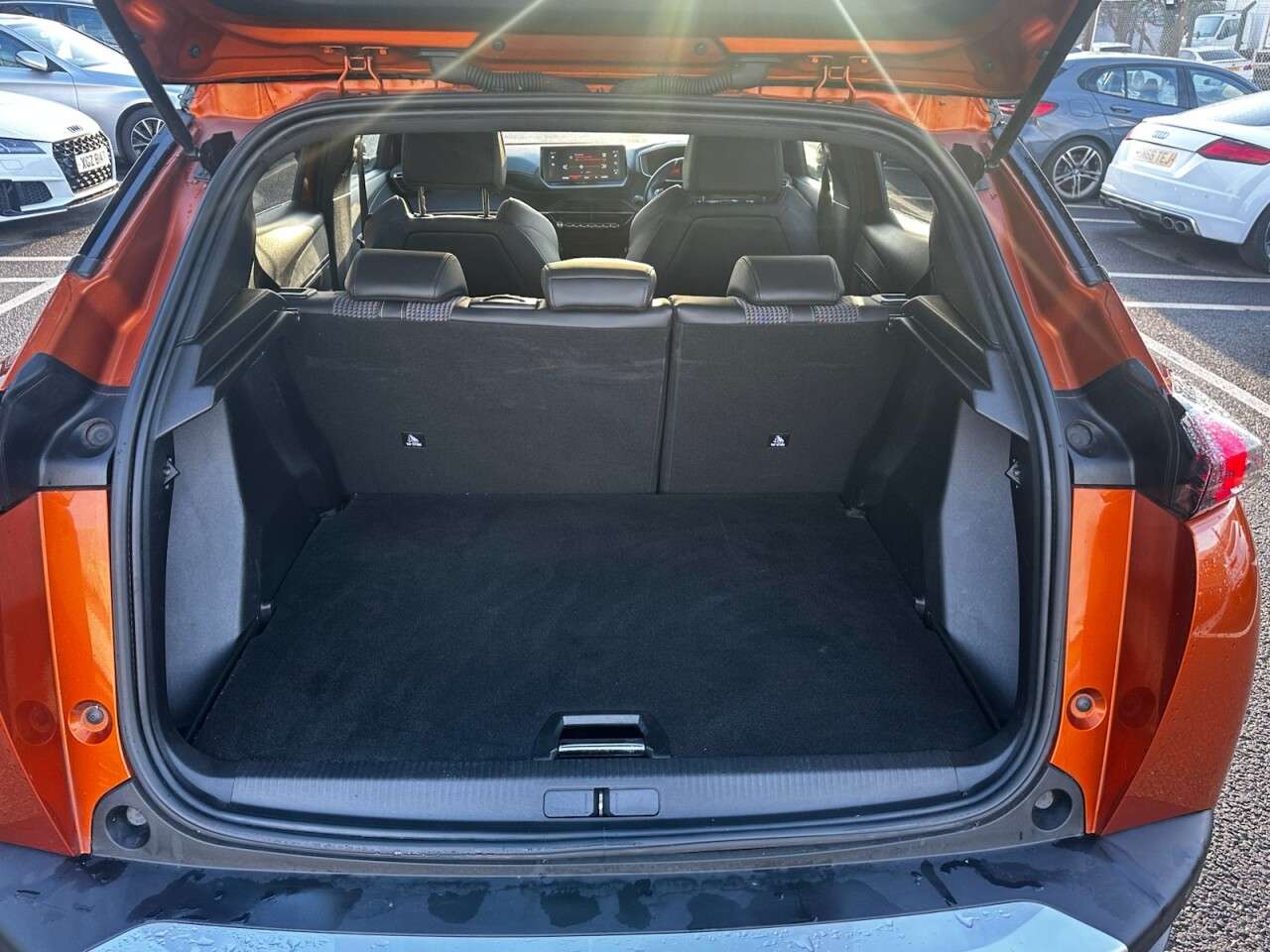 2023 PEUGEOT 2008 2023 PEUGEOT 2008