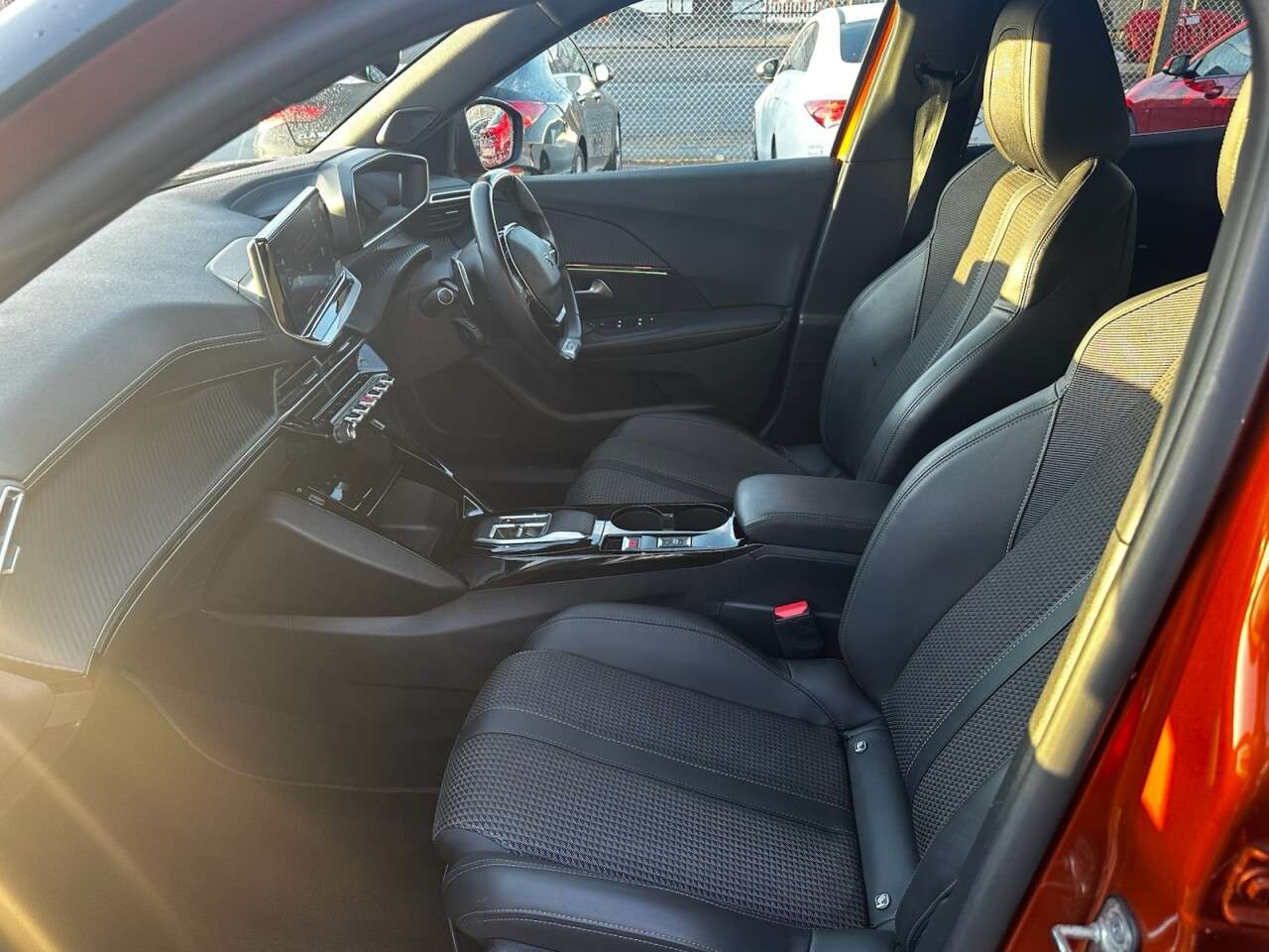 2023 PEUGEOT 2008 2023 PEUGEOT 2008