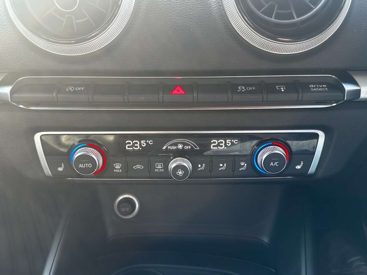 2017 AUDI S3 2017 AUDI S3