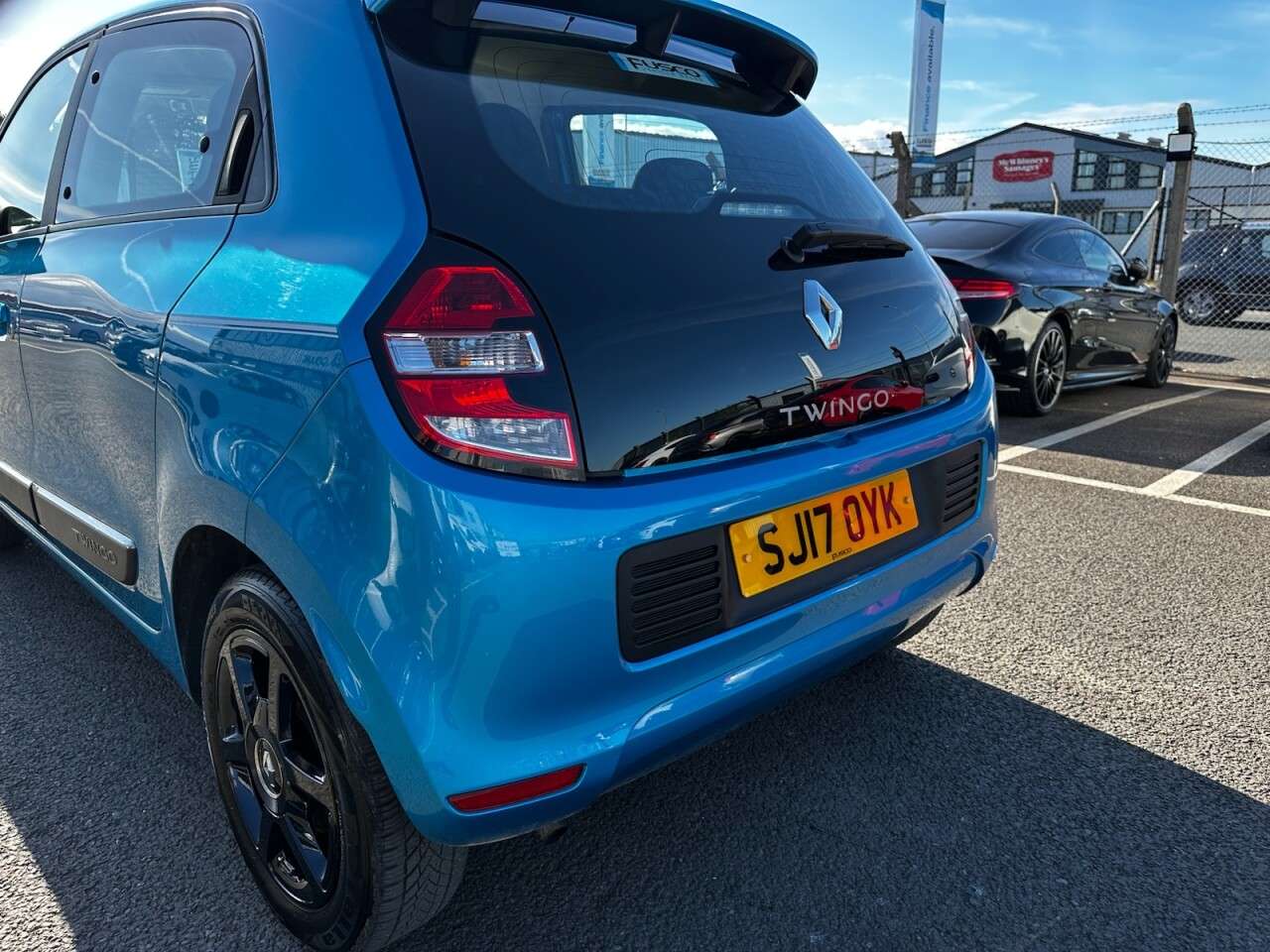 2017 RENAULT TWINGO 2017 RENAULT TWINGO