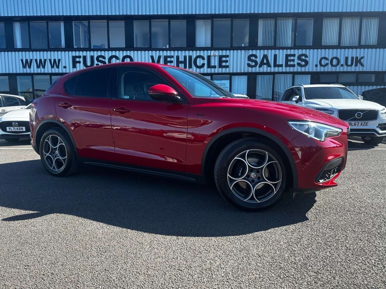 A 2021 ALFA ROMEO STELVIO 2.2 TD Sprint SUV 5dr Diesel Auto Q4 AWD Euro 6 (s/s) (190 ps) FULL SERVICE A 2021 ALFA ROMEO STELVIO 2.2 TD Sprint SUV 5dr Diesel Auto Q4 AWD Euro 6 (s/s) (190 ps) FULL SERVICE