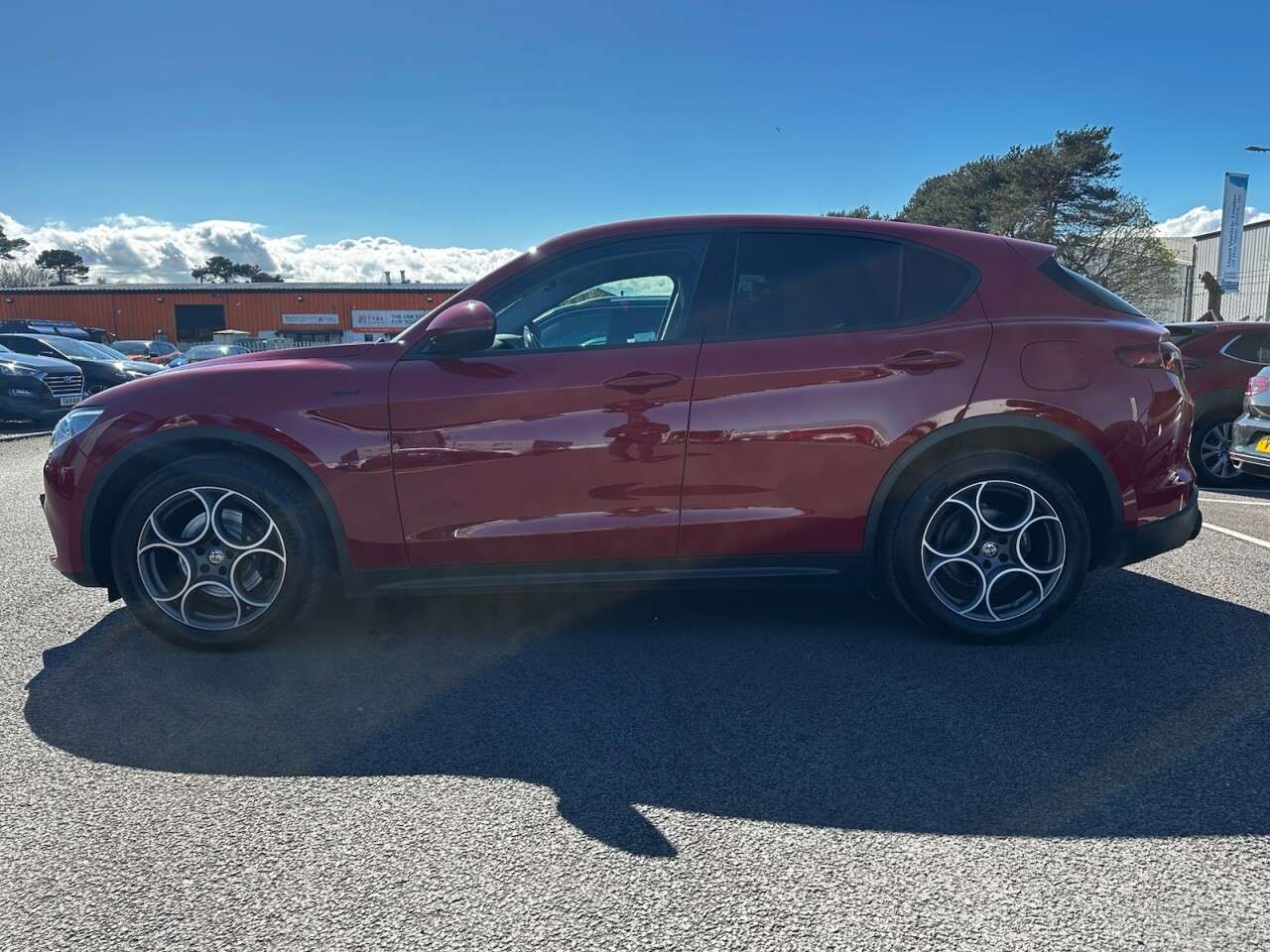 A 2021 ALFA ROMEO STELVIO 2.2 TD Sprint SUV 5dr Diesel Auto Q4 AWD Euro 6 (s/s) (190 ps) FULL SERVICE A 2021 ALFA ROMEO STELVIO 2.2 TD Sprint SUV 5dr Diesel Auto Q4 AWD Euro 6 (s/s) (190 ps) FULL SERVICE