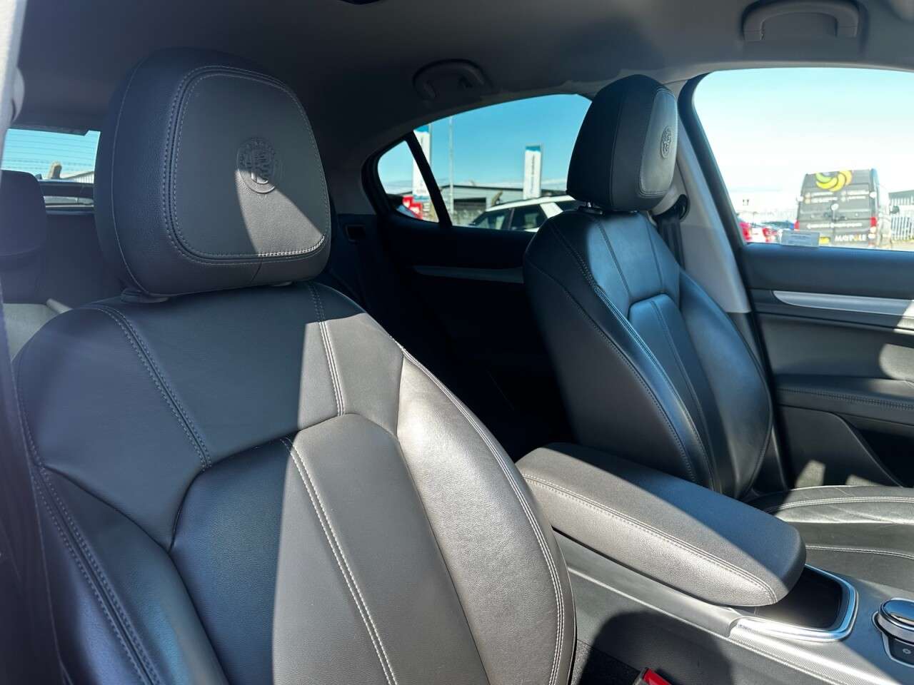 2021 ALFA ROMEO STELVIO 2021 ALFA ROMEO STELVIO