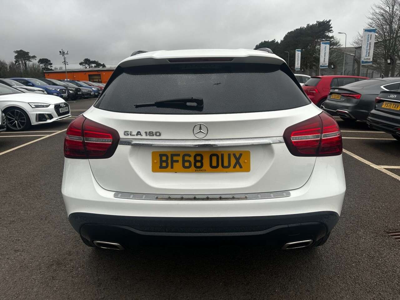 2018 MERCEDES-BENZ 180 2018 MERCEDES-BENZ 180