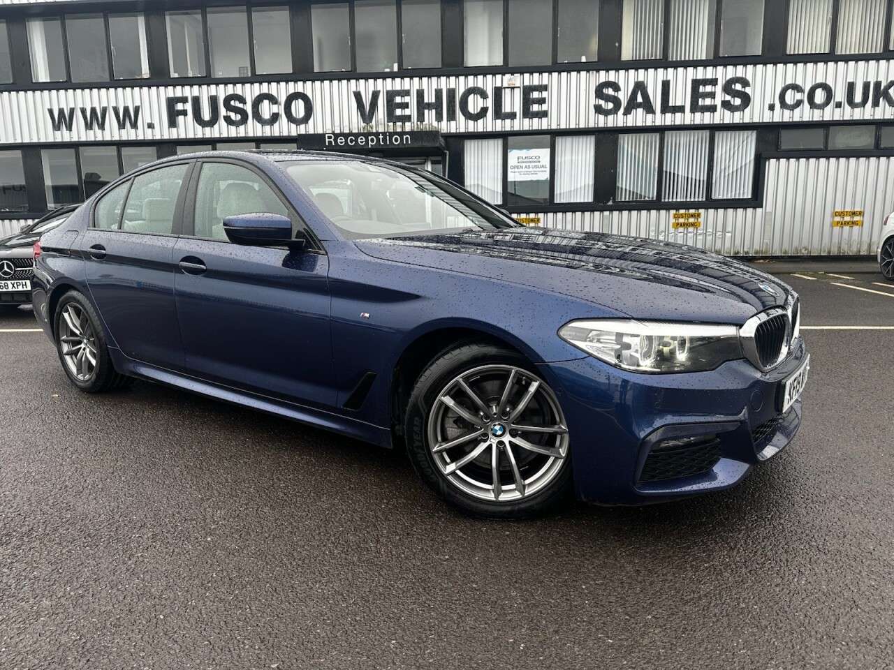 A 2019 BMW 5 SERIES 2.0 520d M Sport Saloon 4dr Diesel Auto Euro 6 (s/s) (190 ps) LEATHER INTER A 2019 BMW 5 SERIES 2.0 520d M Sport Saloon 4dr Diesel Auto Euro 6 (s/s) (190 ps) LEATHER INTER