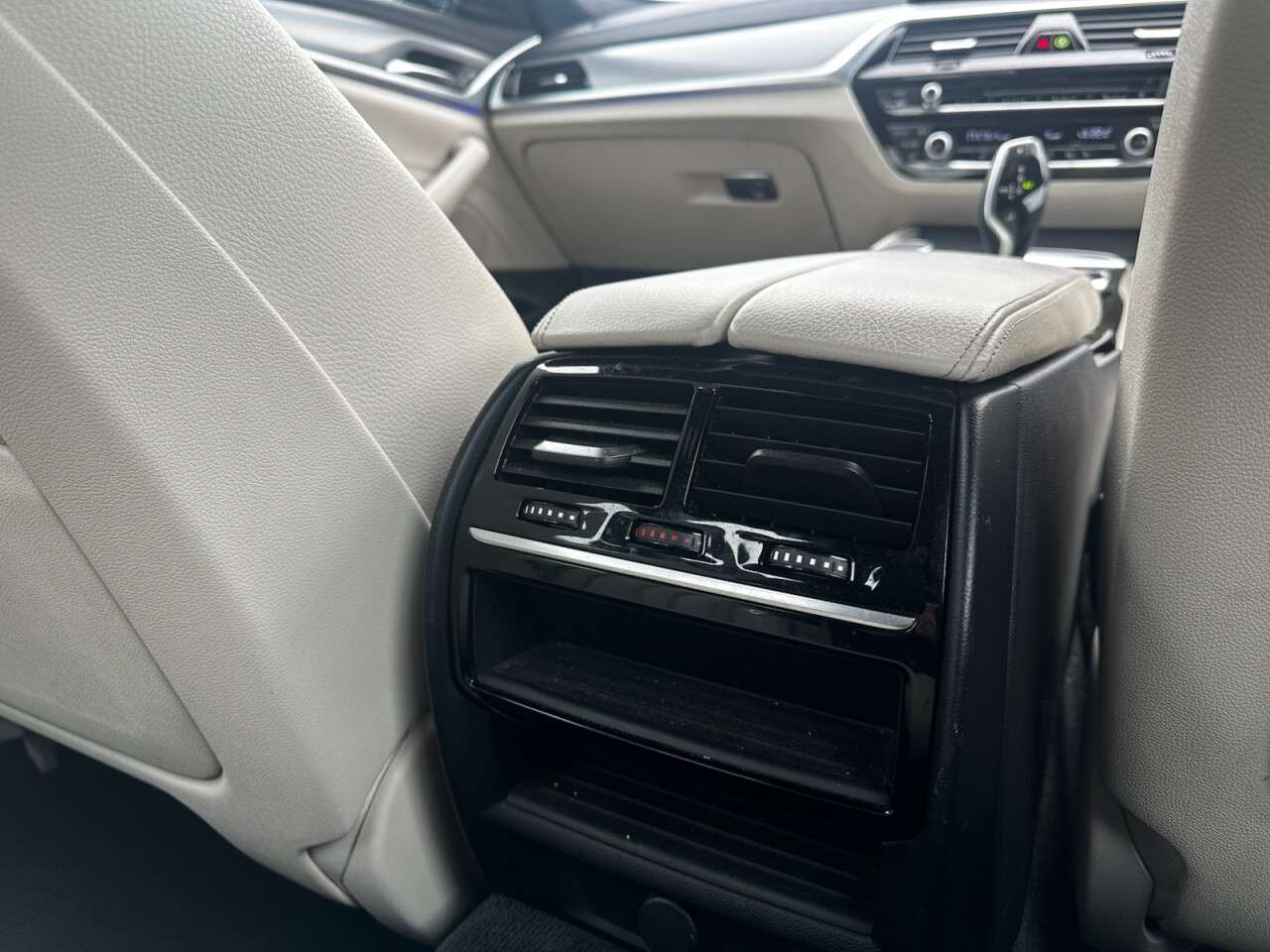 2019 BMW 5 SERIES 2019 BMW 5 SERIES