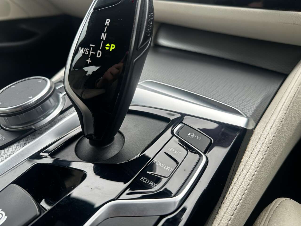 2019 BMW 5 SERIES 2019 BMW 5 SERIES