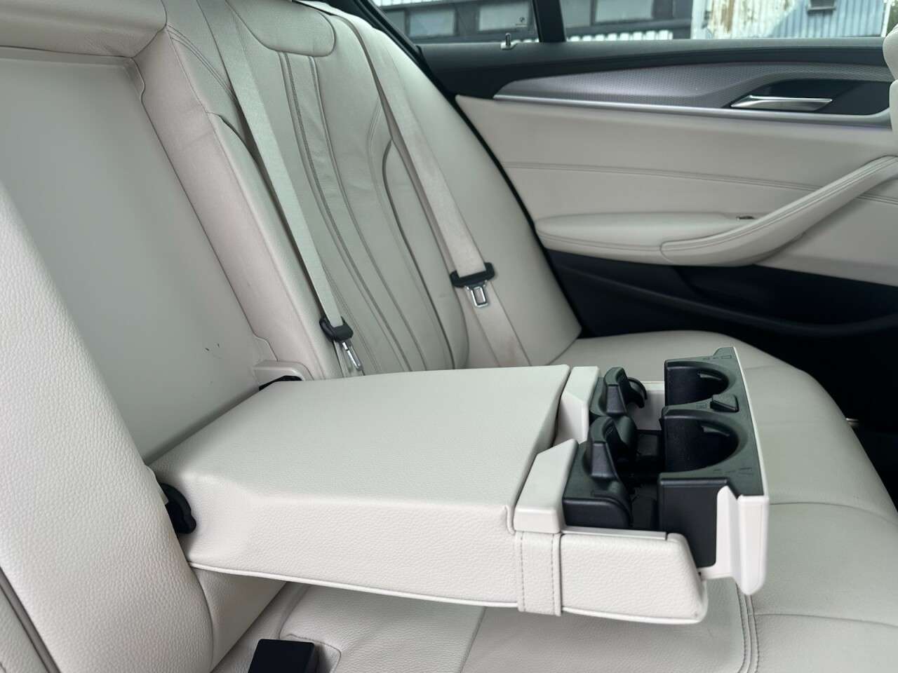 2019 BMW 5 SERIES 2019 BMW 5 SERIES