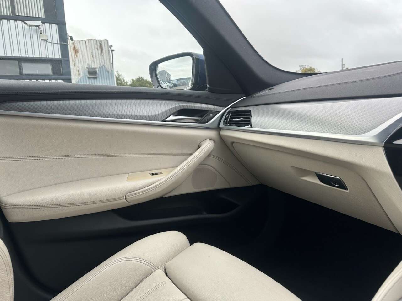 2019 BMW 5 SERIES 2019 BMW 5 SERIES