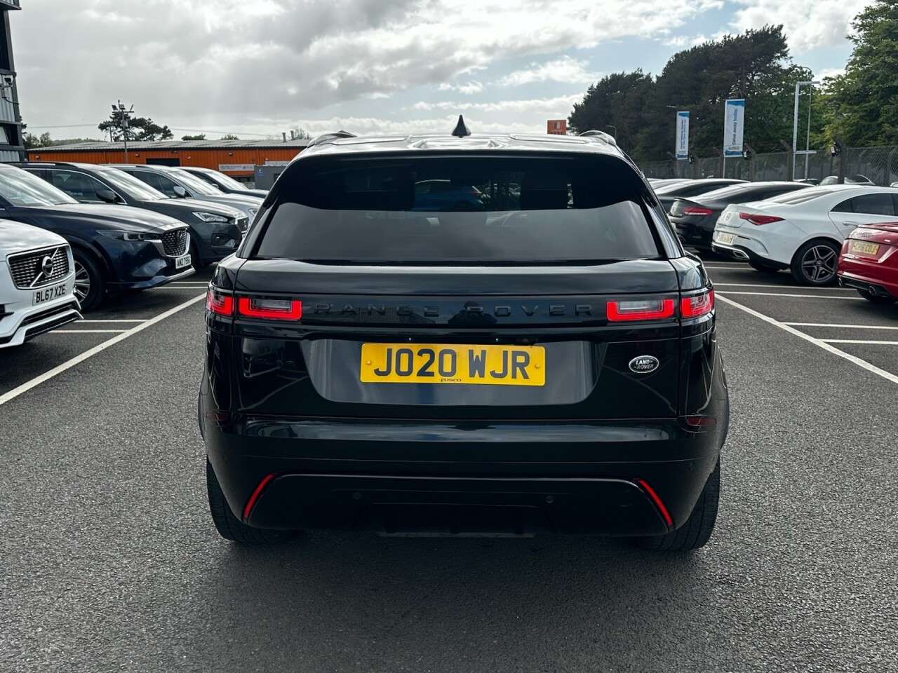 2020 LAND ROVER RANGE ROVER VELAR 2020 LAND ROVER RANGE ROVER VELAR