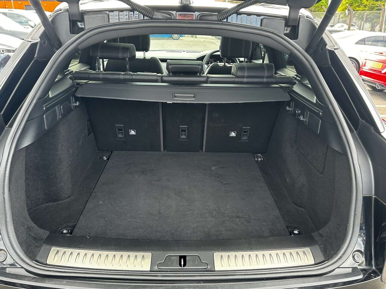 2020 LAND ROVER RANGE ROVER VELAR 2020 LAND ROVER RANGE ROVER VELAR