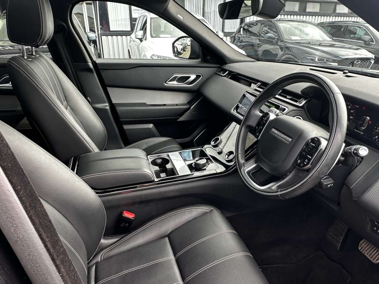 2020 LAND ROVER RANGE ROVER VELAR 2020 LAND ROVER RANGE ROVER VELAR