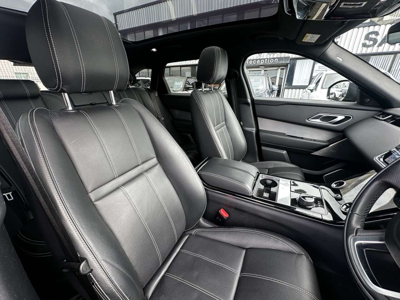 2020 LAND ROVER RANGE ROVER VELAR 2020 LAND ROVER RANGE ROVER VELAR