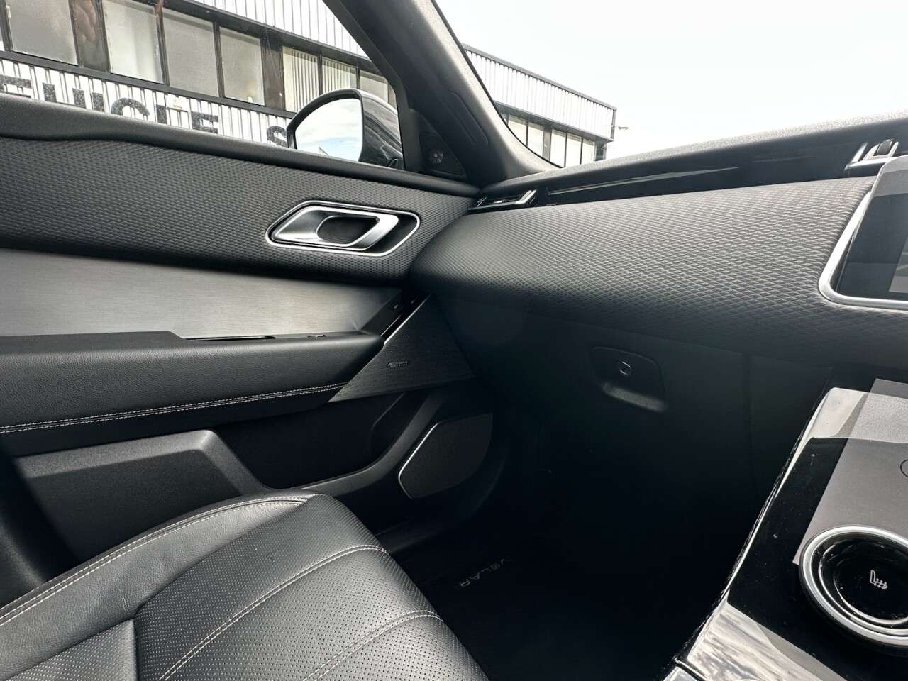 2020 LAND ROVER RANGE ROVER VELAR 2020 LAND ROVER RANGE ROVER VELAR