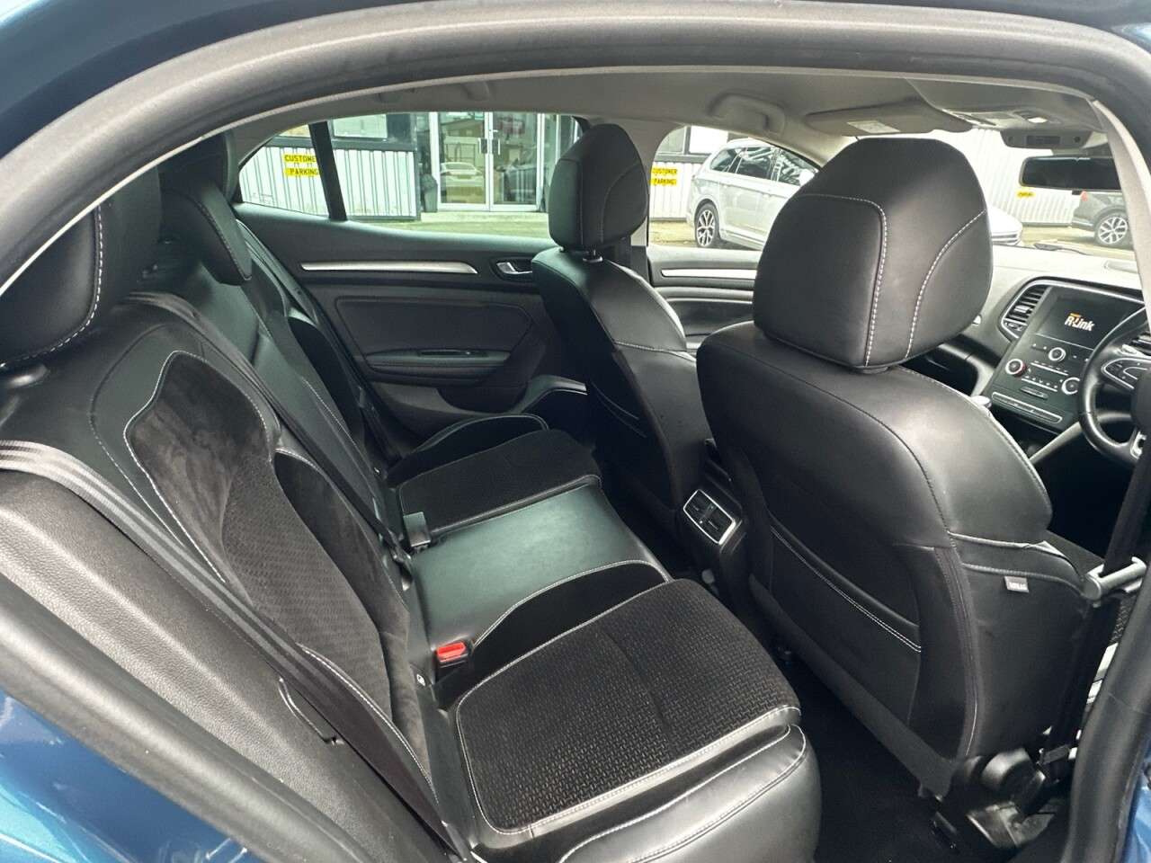 2018 RENAULT MEGANE 2018 RENAULT MEGANE