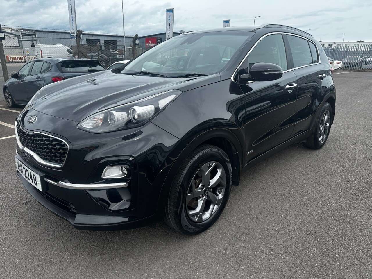 A 2019 KIA SPORTAGE 1.6 T-GDi 2 SUV 5dr Petrol Manual AWD Euro 6 (s/s) (174 bhp) REVERSING CAME A 2019 KIA SPORTAGE 1.6 T-GDi 2 SUV 5dr Petrol Manual AWD Euro 6 (s/s) (174 bhp) REVERSING CAME