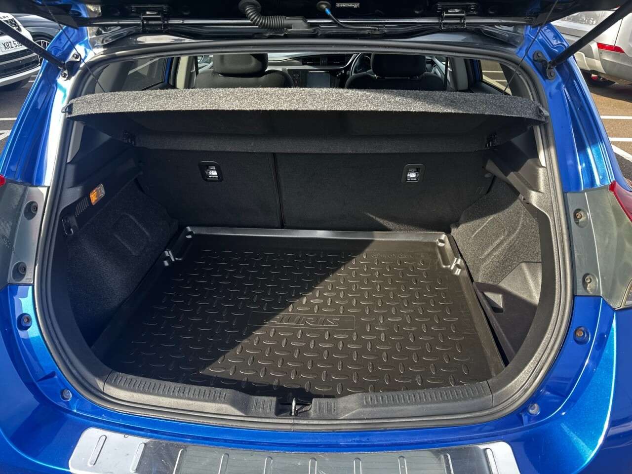 2018 TOYOTA AURIS 2018 TOYOTA AURIS