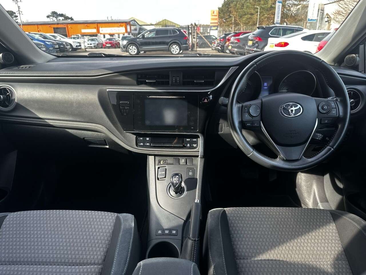 2018 TOYOTA AURIS 2018 TOYOTA AURIS