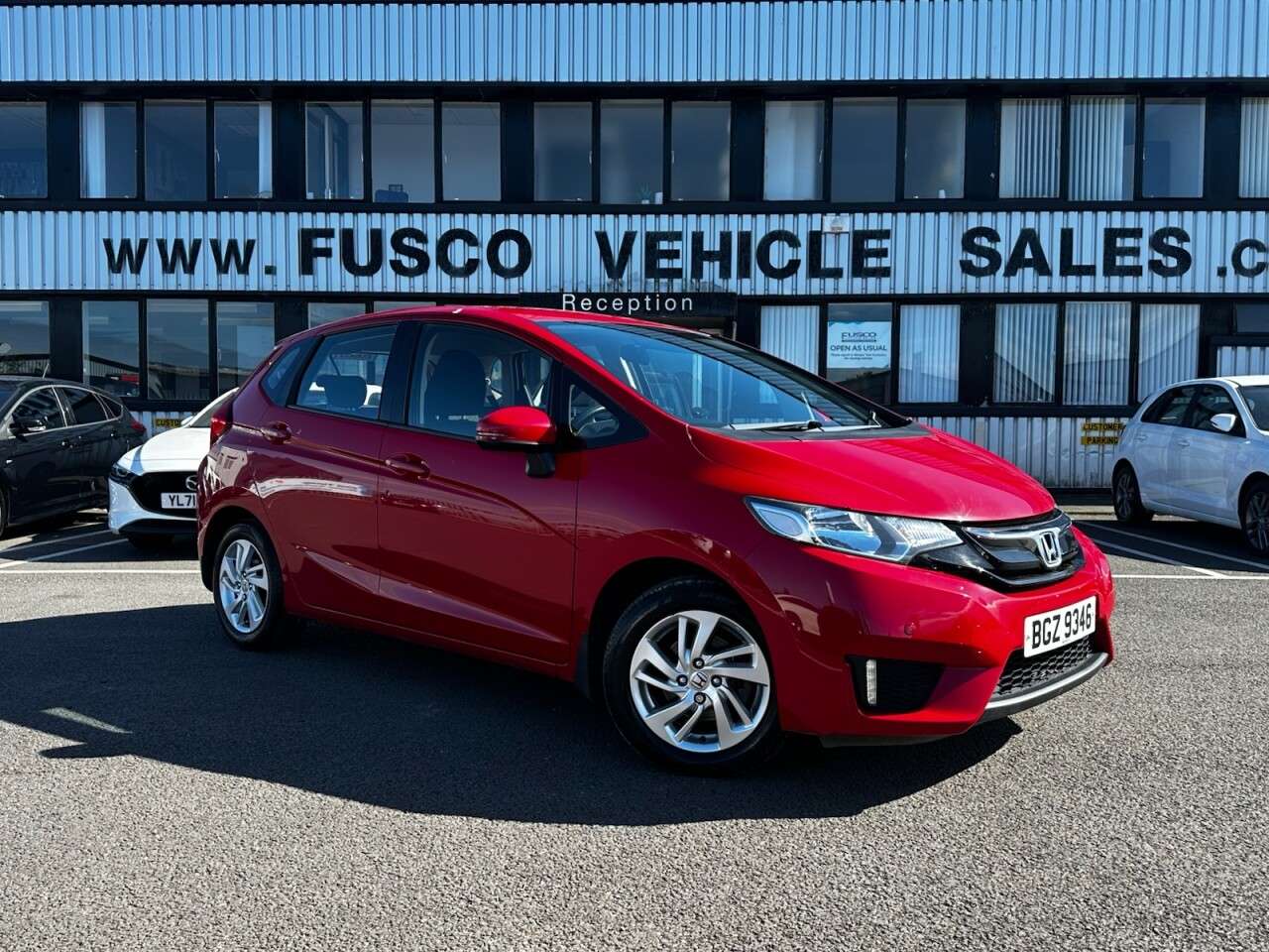 A 2016 HONDA JAZZ 1.3 i-VTEC SE Hatchback 5dr Petrol Manual Euro 6 (s/s) (102 ps) REVERSING S A 2016 HONDA JAZZ 1.3 i-VTEC SE Hatchback 5dr Petrol Manual Euro 6 (s/s) (102 ps) REVERSING S