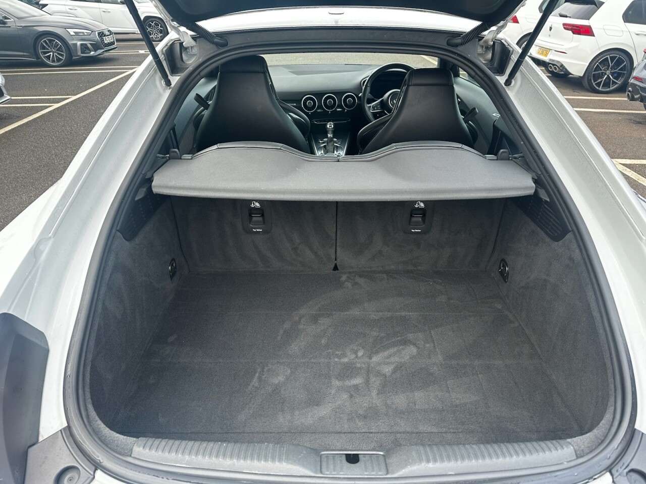 2022 AUDI TT 2022 AUDI TT