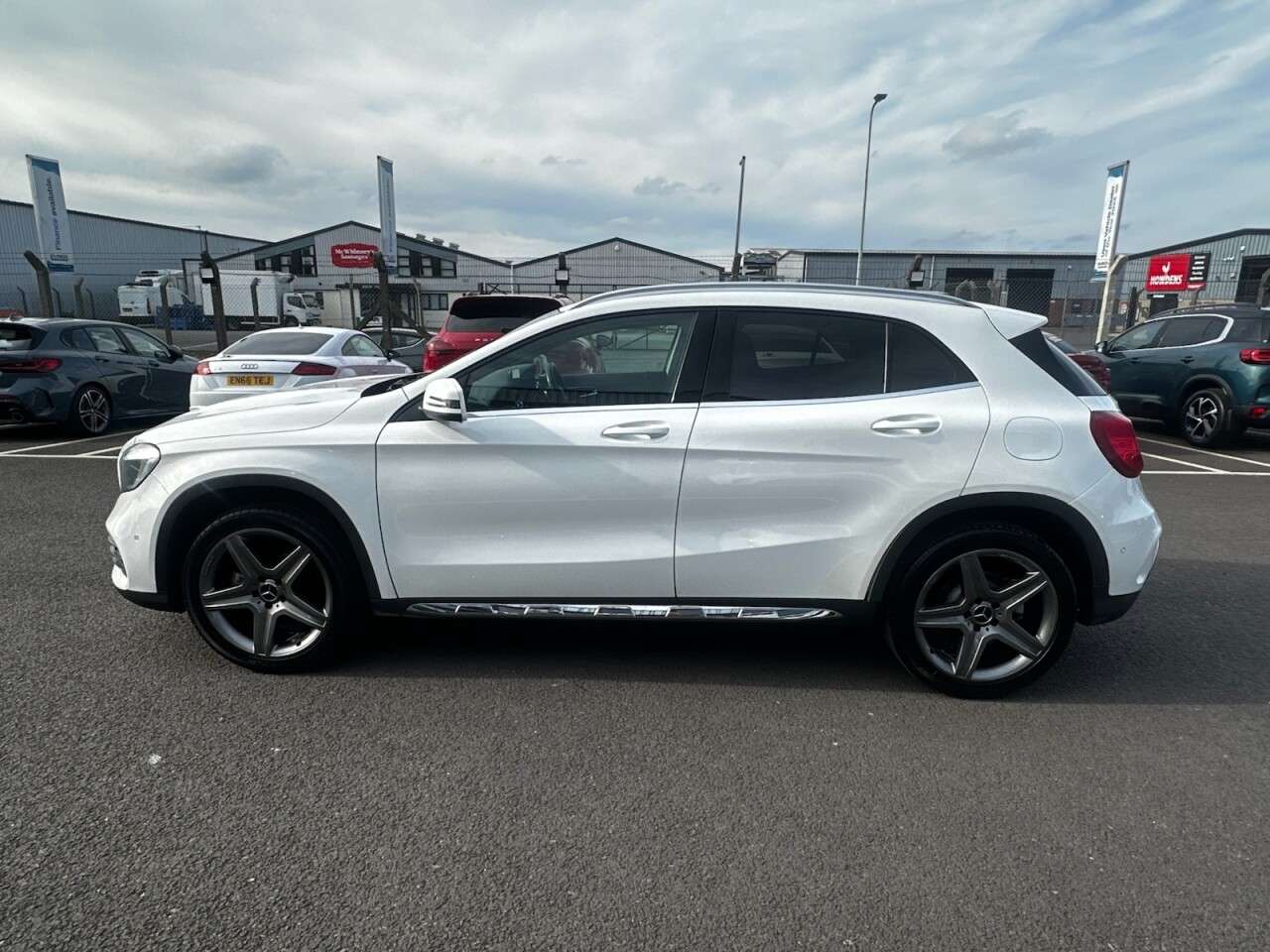 2018 MERCEDES-BENZ 180 2018 MERCEDES-BENZ 180