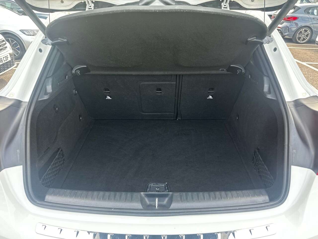 2018 MERCEDES-BENZ 180 2018 MERCEDES-BENZ 180