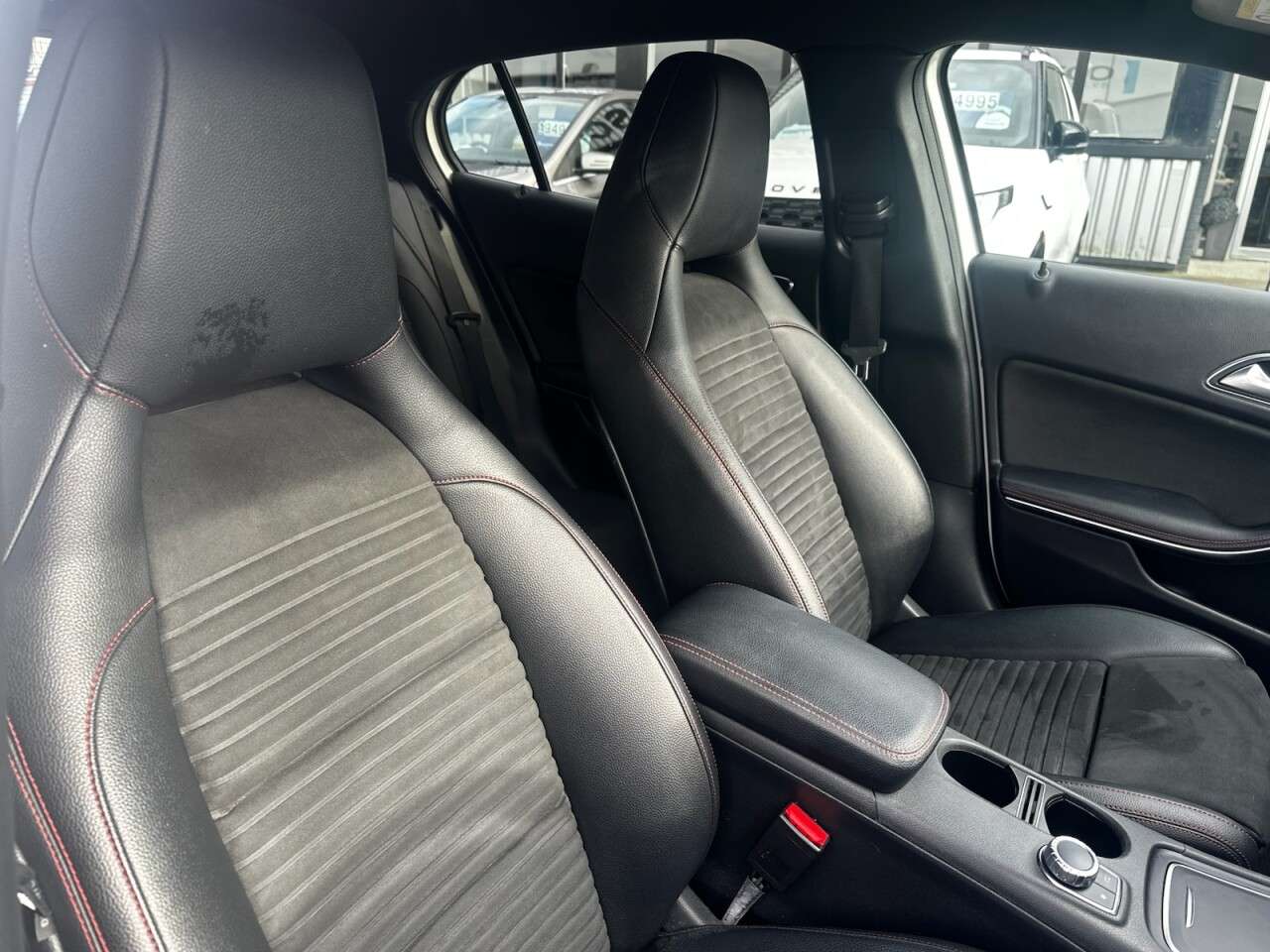 2018 MERCEDES-BENZ 180 2018 MERCEDES-BENZ 180