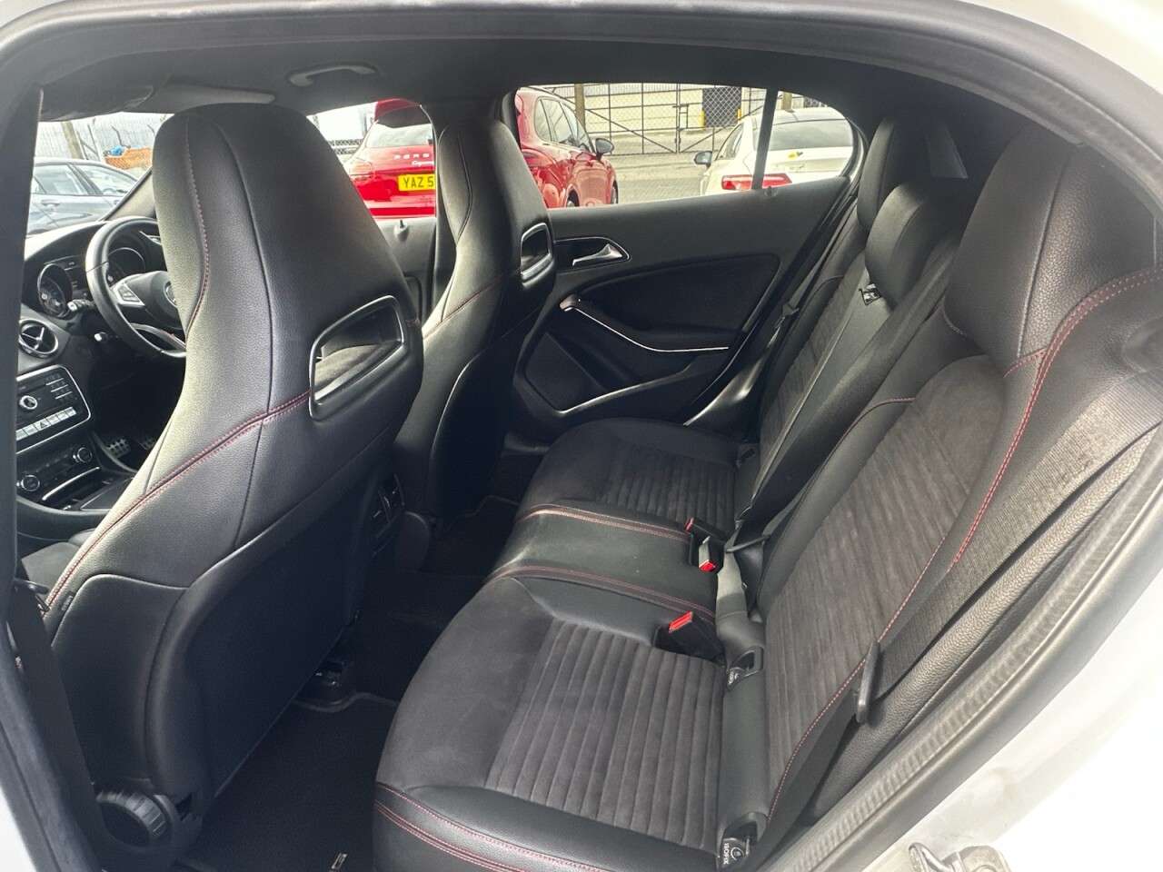 2018 MERCEDES-BENZ 180 2018 MERCEDES-BENZ 180