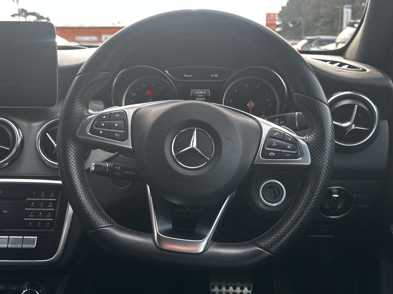 2018 MERCEDES-BENZ 180 2018 MERCEDES-BENZ 180