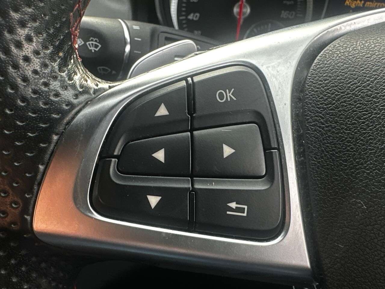 2018 MERCEDES-BENZ 180 2018 MERCEDES-BENZ 180