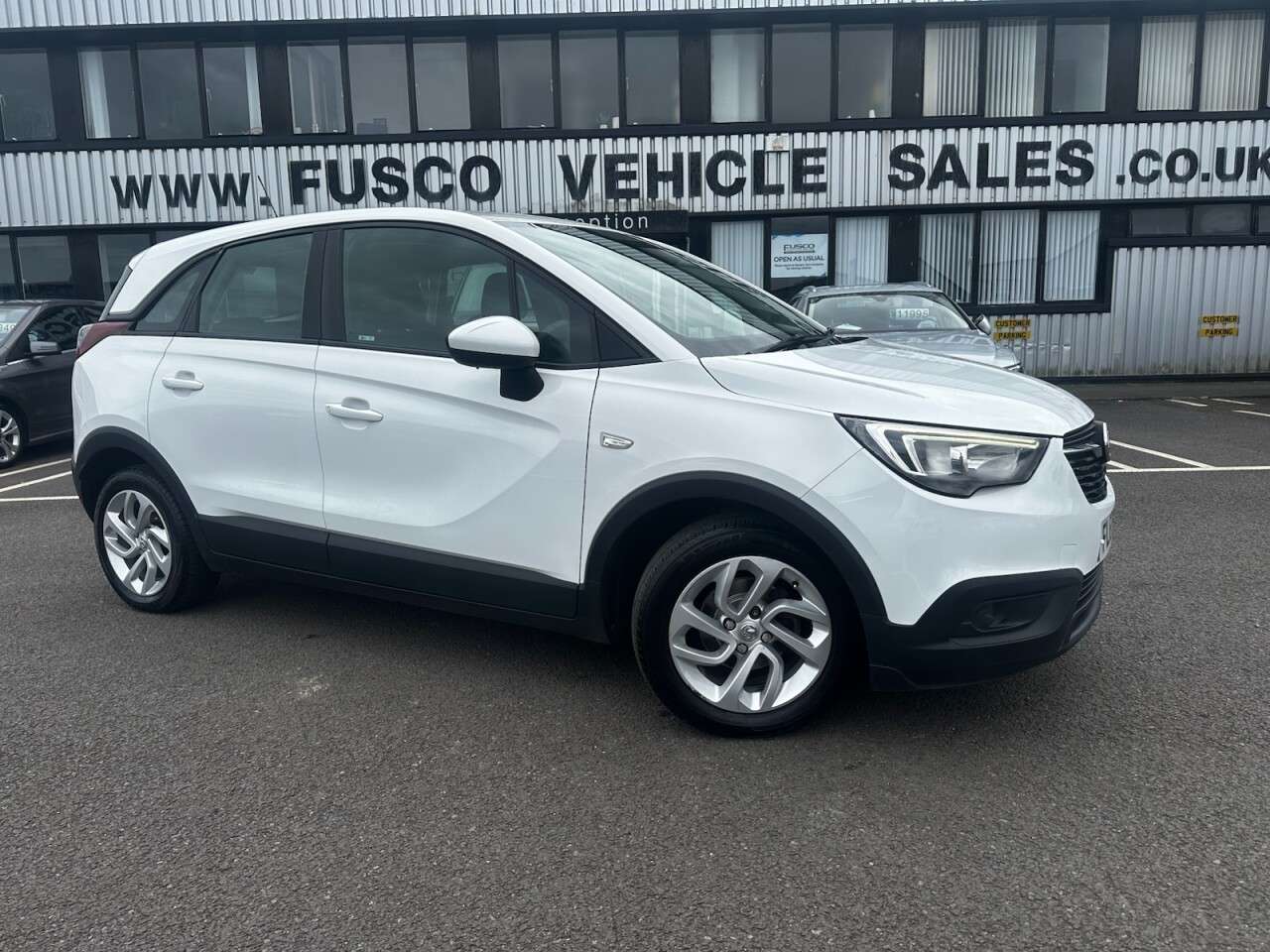 A 2017 VAUXHALL CROSSLAND X 1.6 Turbo D ecoTEC SE SUV 5dr Diesel Manual Euro 6 (s/s) (99 ps) GOOD SERVI A 2017 VAUXHALL CROSSLAND X 1.6 Turbo D ecoTEC SE SUV 5dr Diesel Manual Euro 6 (s/s) (99 ps) GOOD SERVI