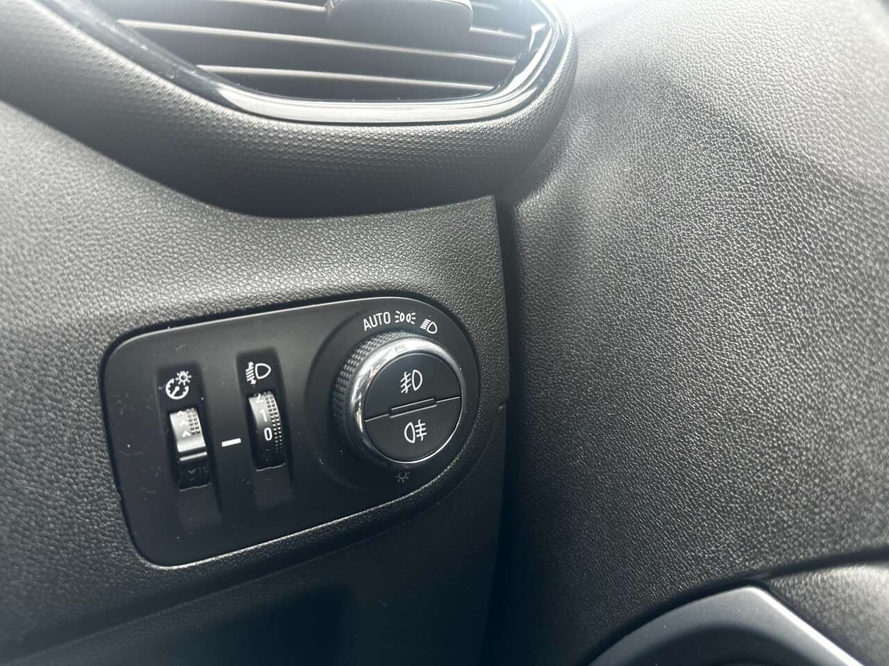 2017 VAUXHALL CROSSLAND X 2017 VAUXHALL CROSSLAND X