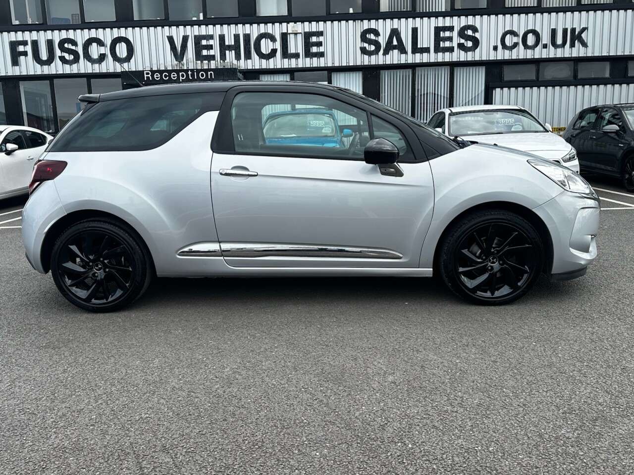 A 2016 DS AUTOMOBILES DS 3 1.6 BlueHDi Elegance Hatchback 3dr Diesel Manual Euro 6 (s/s) (120 ps) FULL A 2016 DS AUTOMOBILES DS 3 1.6 BlueHDi Elegance Hatchback 3dr Diesel Manual Euro 6 (s/s) (120 ps) FULL