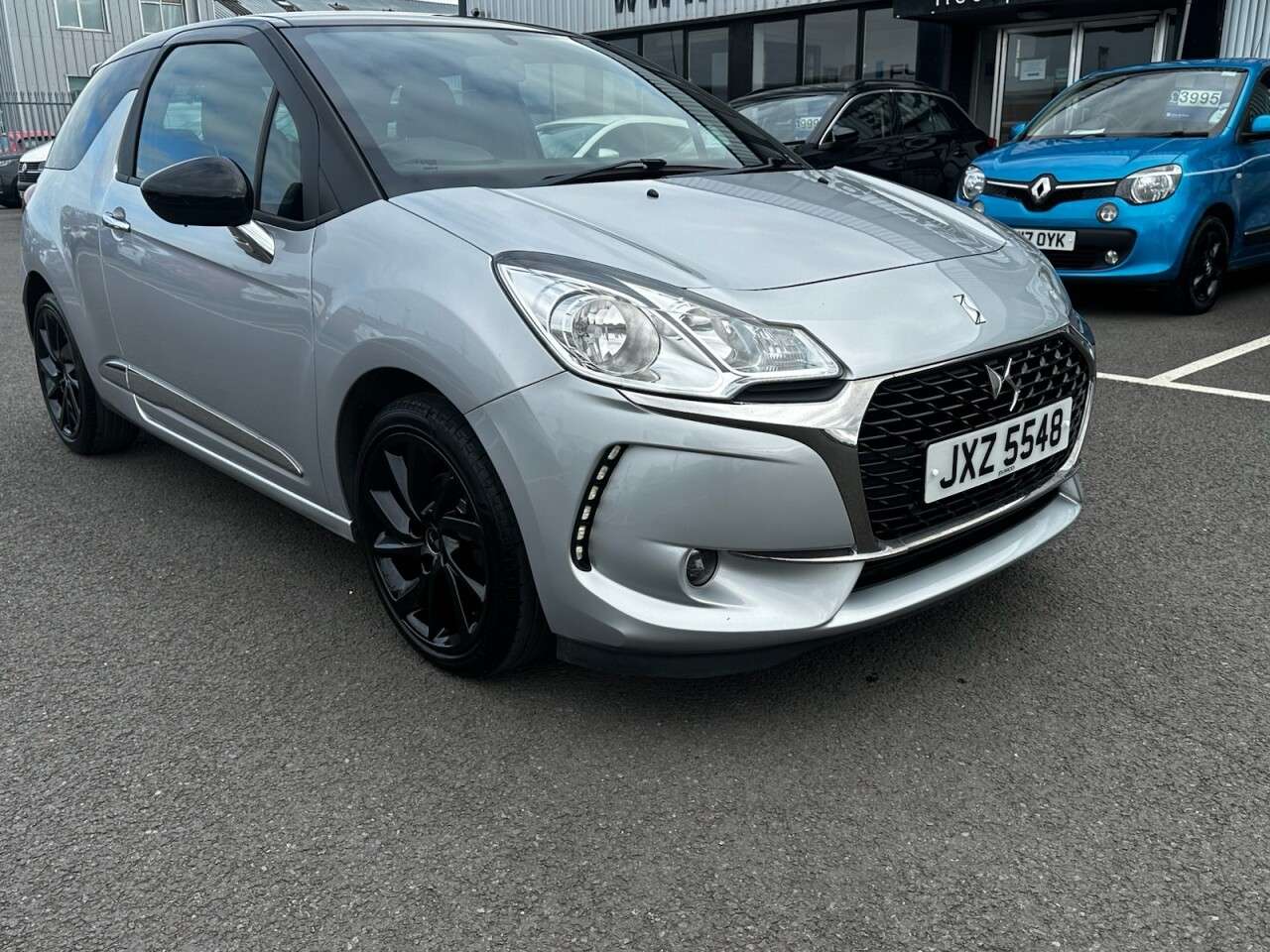 A 2016 DS AUTOMOBILES DS 3 1.6 BlueHDi Elegance Hatchback 3dr Diesel Manual Euro 6 (s/s) (120 ps) FULL A 2016 DS AUTOMOBILES DS 3 1.6 BlueHDi Elegance Hatchback 3dr Diesel Manual Euro 6 (s/s) (120 ps) FULL
