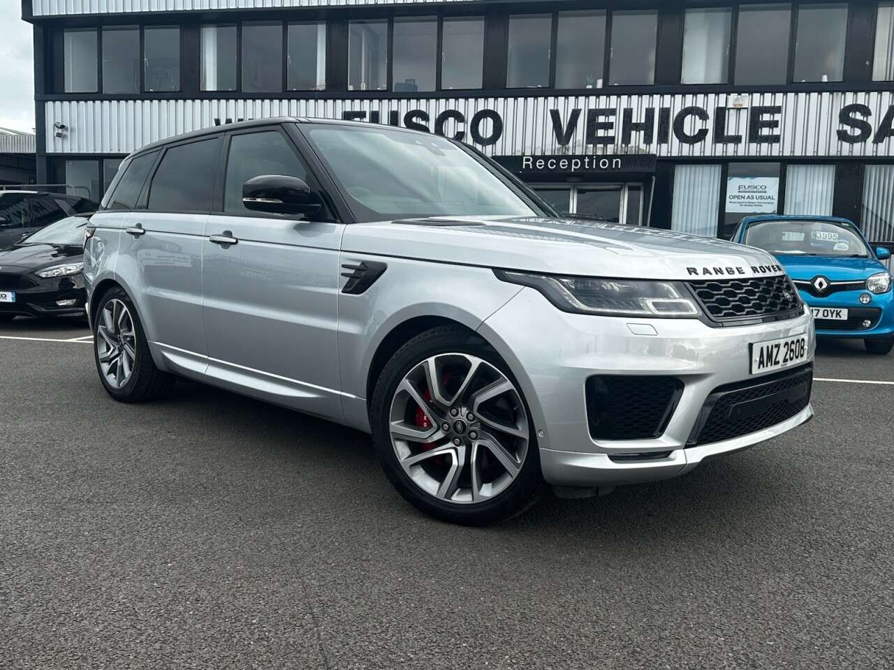 A 2019 LAND ROVER RANGE ROVER SPORT 3.0 i6 MHEV HST SUV 5dr Petrol Auto 4WD Euro 6 (s/s) (400 ps) GOOD SERVICE A 2019 LAND ROVER RANGE ROVER SPORT 3.0 i6 MHEV HST SUV 5dr Petrol Auto 4WD Euro 6 (s/s) (400 ps) GOOD SERVICE